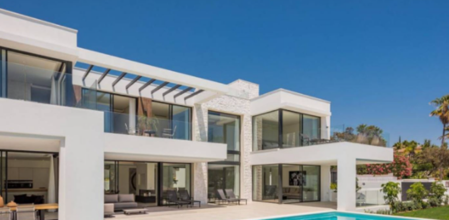VILLA DE LUJO ATLAS GROUP